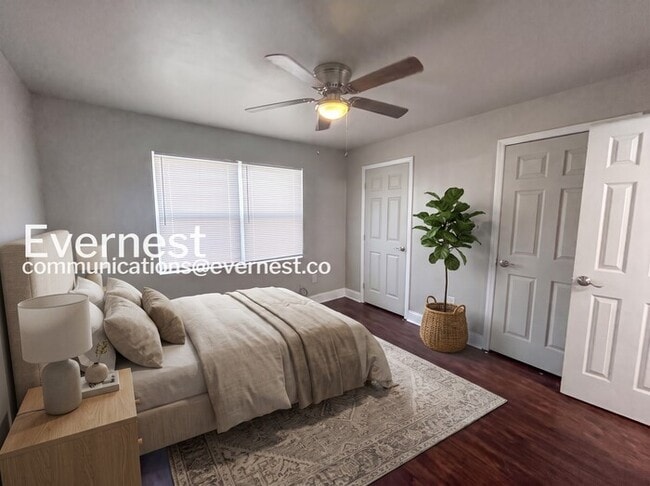 Photo - 969 Forest Ave Unit b6
