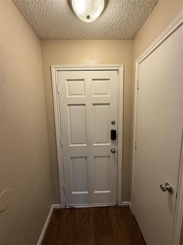 Photo - 611 W Gilmer St