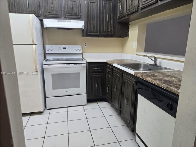 Photo - 482 NW 165th St Unit A-505