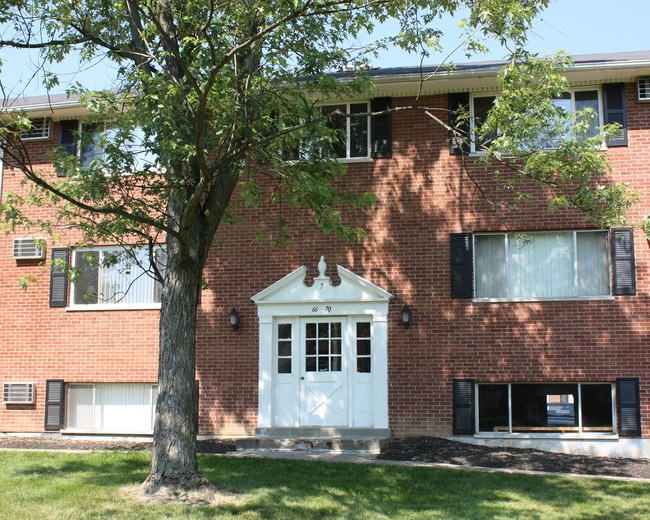 Sharondale Woods Apartments