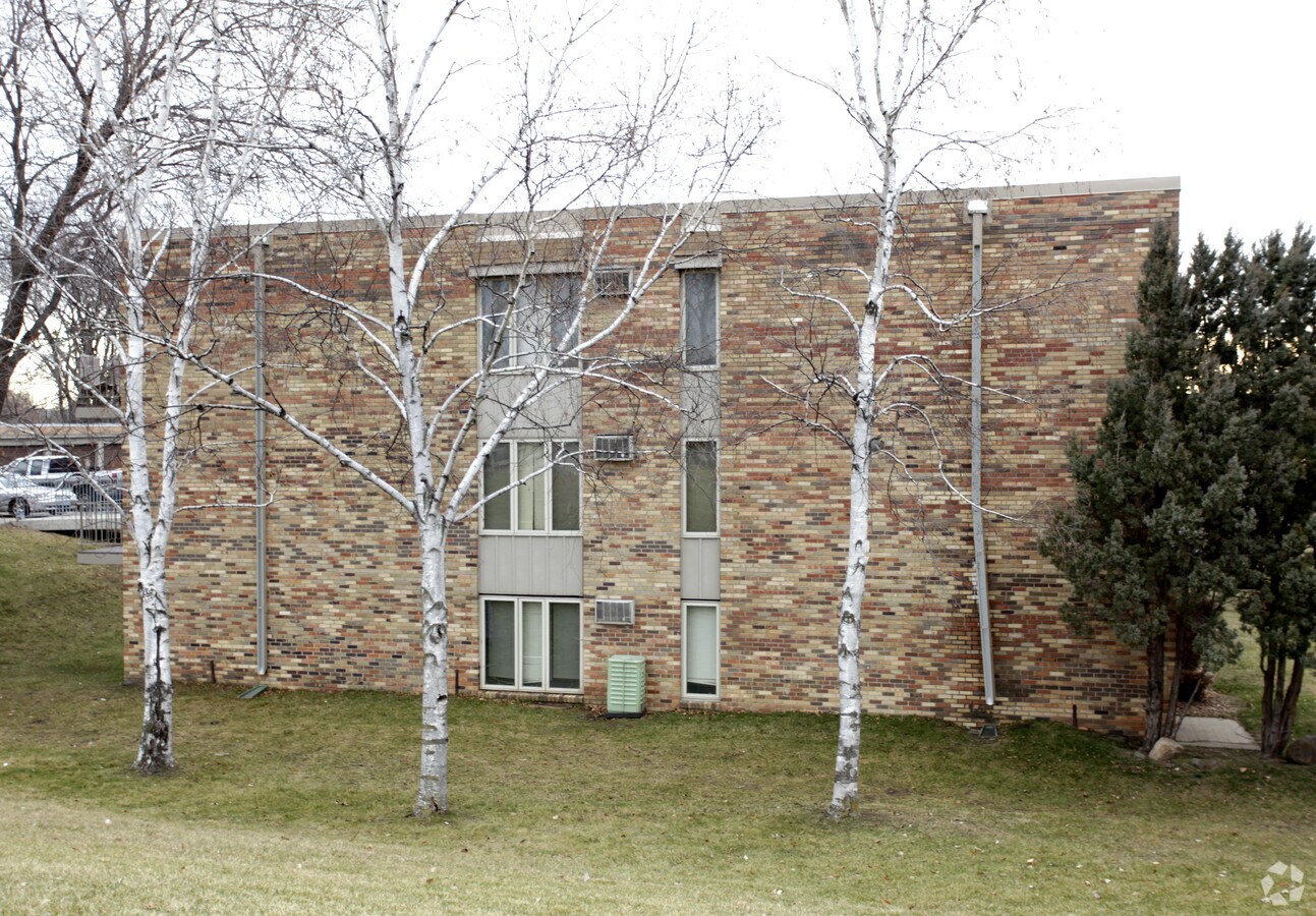 Photo - Bridgewood Apartments