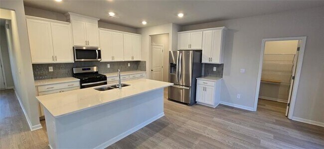 Photo - 186 Meander Dr