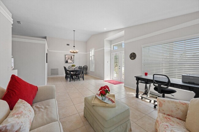 Photo - 1871 Corsica Dr