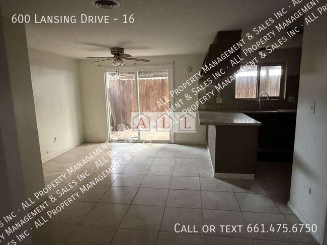 Photo - 600 Lansing Dr