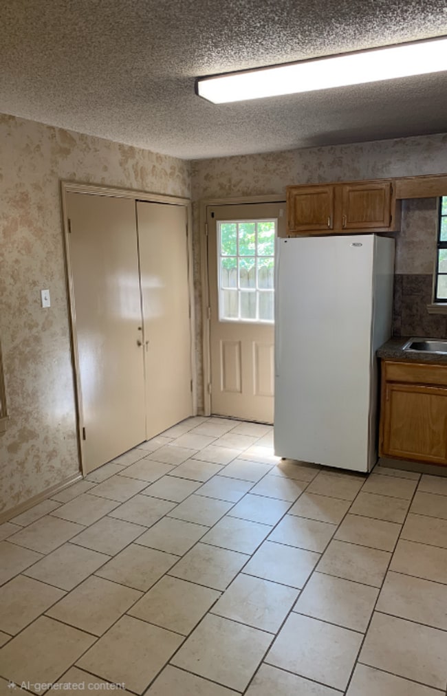 Photo - 2 Bed/1 Bath Apartment Unidad 2016 Watts Rd. Apt F