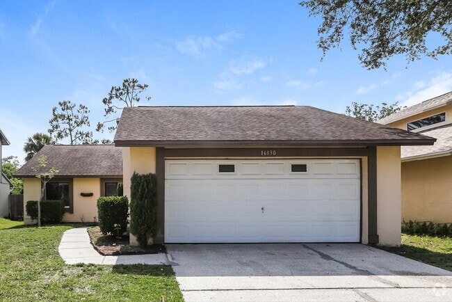 Building Photo - 16130 Gardendale Dr Rental
