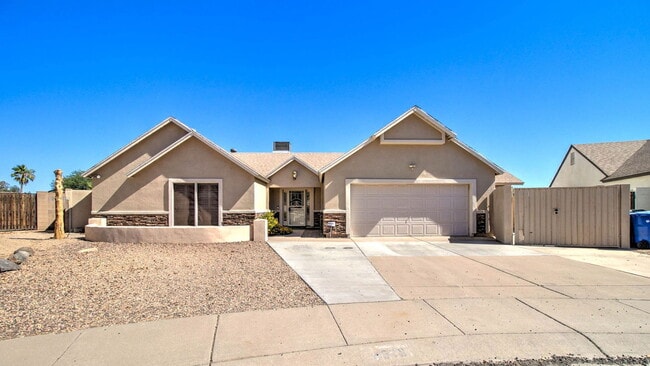 Building Photo - 4509 E Pearce Rd Rental