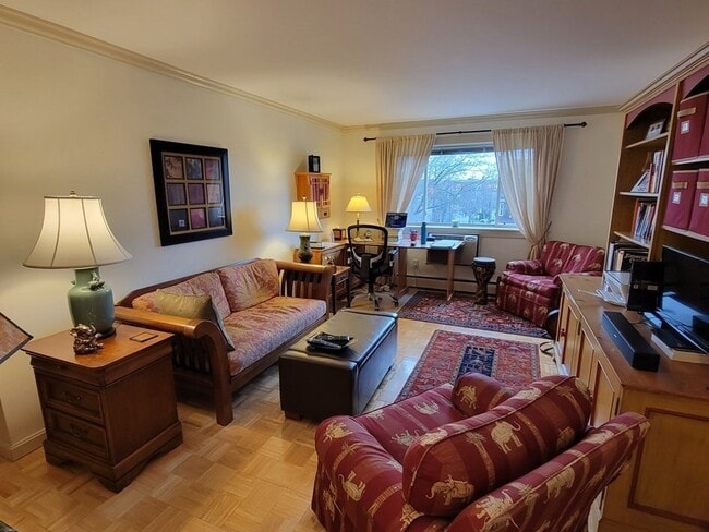 Photo - 329 Harvard St Condo Unit 31