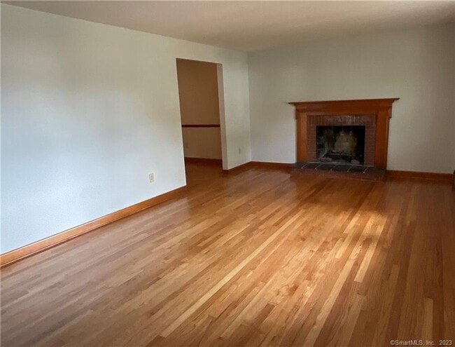 Photo - 2 Eastview Dr