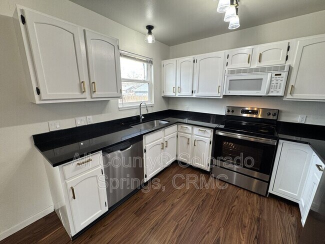 Photo - 3102 Pennsylvania Ave