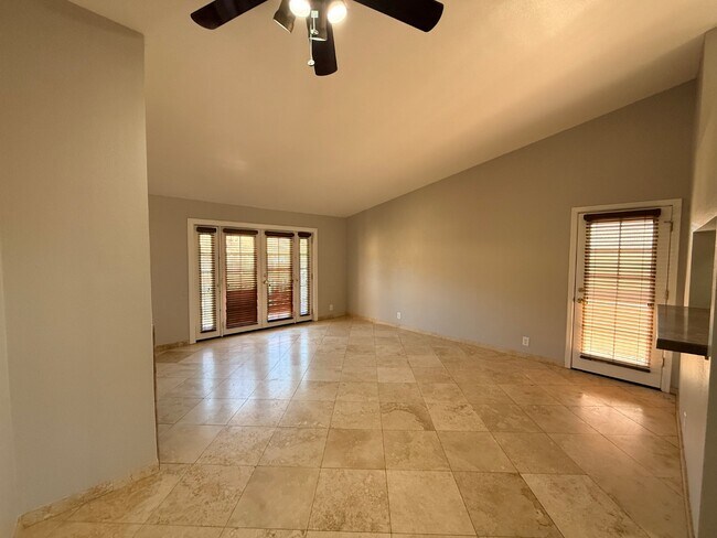 Photo - 14203 N 19th Ave Unidad 2051