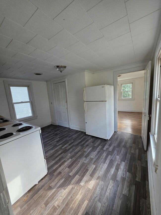 Cocina - 307 N Governors Ave Unidad A