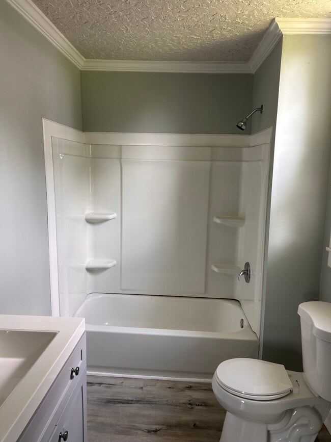 Photo - 106 3rd Ave