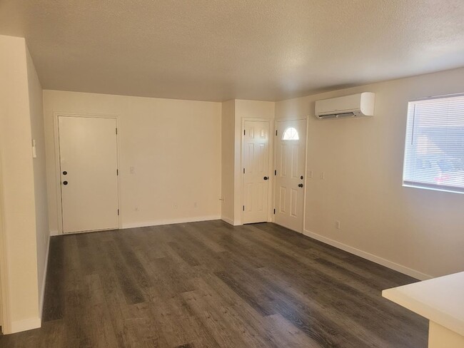 M744 - M744 Apartment Unit 744.1