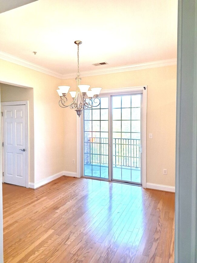 Photo - 3 bedroom/ 2 bathroom- Bennington on the Park Unit 301