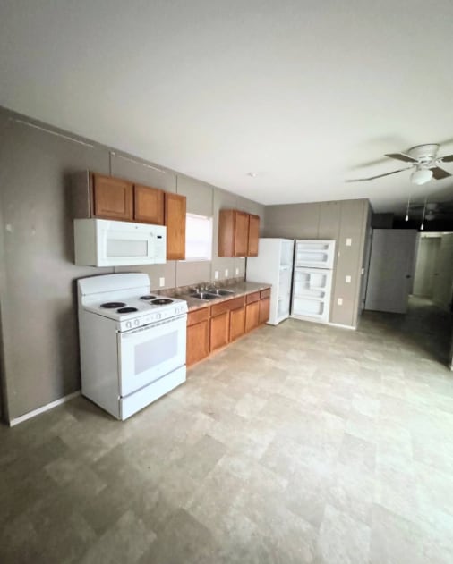 Photo - 12106 Diana Dr