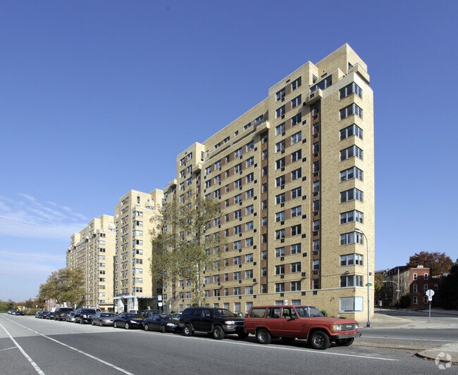 2601 Parkway Condominiums