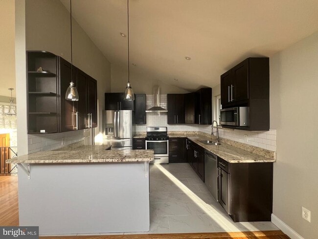 Photo - 10123 Eastlake Dr