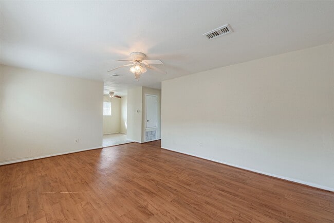 Photo - 3344 Scotch Moss Ln