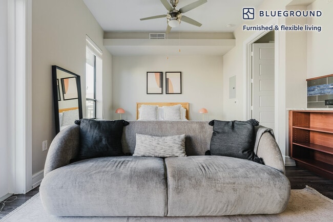 Photo - 3201 Esperanza Crossing Unidad FL2-ID297