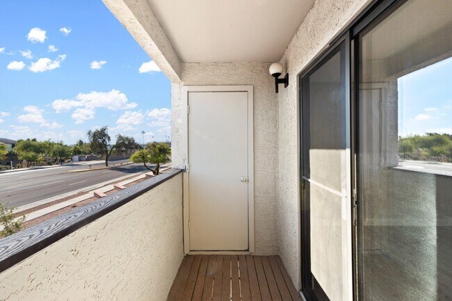 16 - OHH-MNO-SCT-1_1 - Merino at Scottsdale