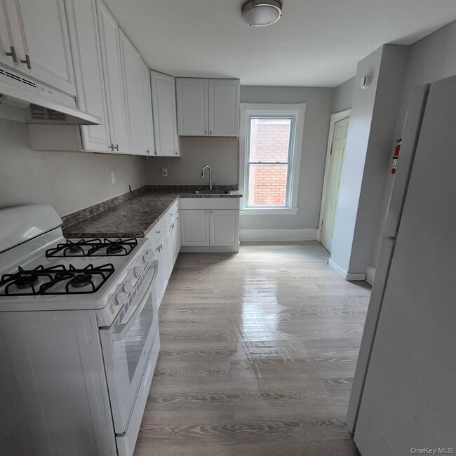 Photo - 67 Greenkill Ave Unit 2