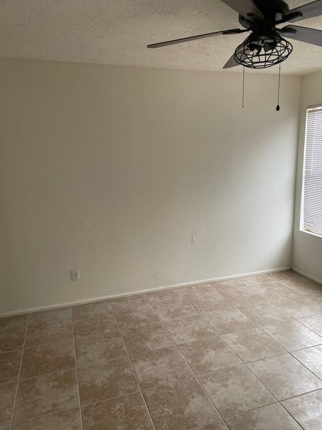 Photo - Charming 3 bed 2 bath single level home wi...