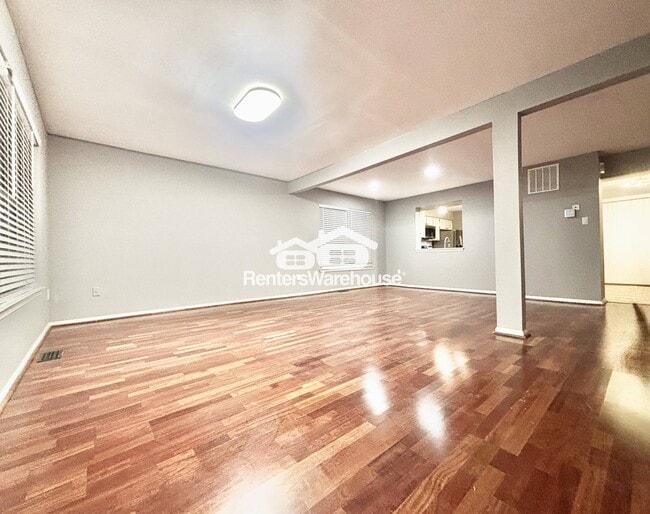 Photo - 4651 Hallowed Stream