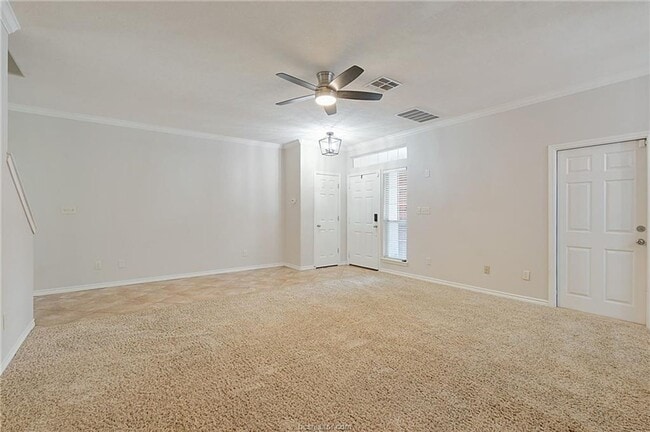 Photo - Adorable 3 Bed/2Bath Townhome Pre-Leasing ...