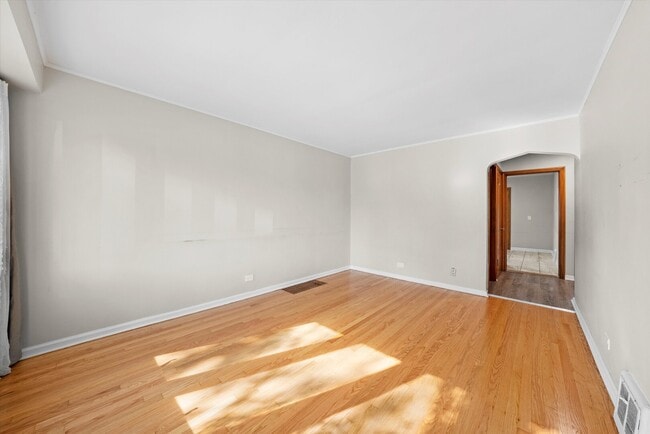 Photo - 5756 S Kolmar Ave