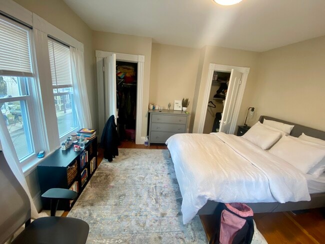 Photo - 18 Chandler St Unit 2