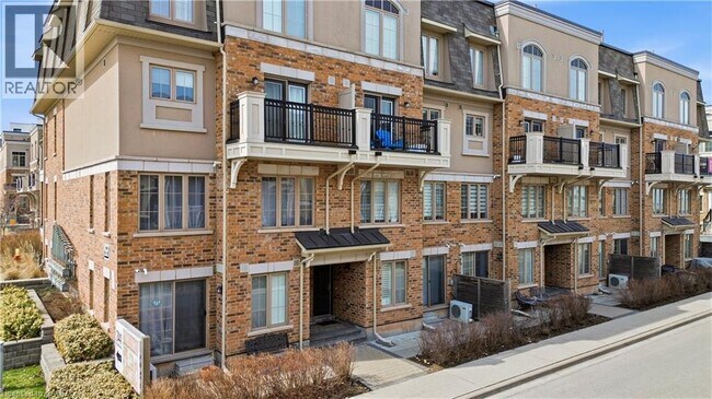 Photo - 2441 Greenwich Dr