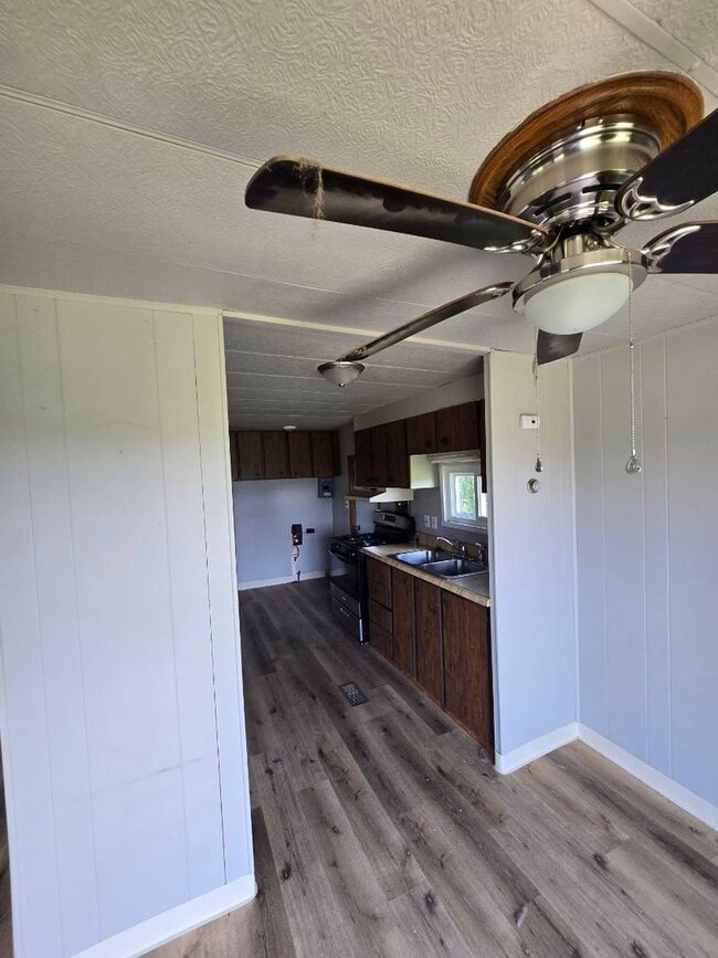 Photo - 2 Bed 2 Bath Home For Rent in Middletown, MO!