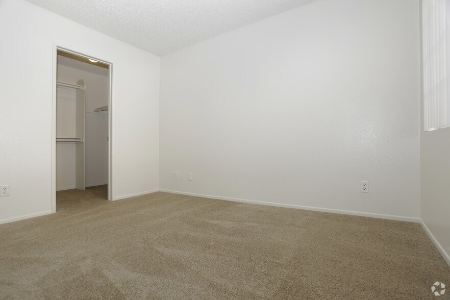 Spruce Village Apartments For Rent in Riverside, CA
