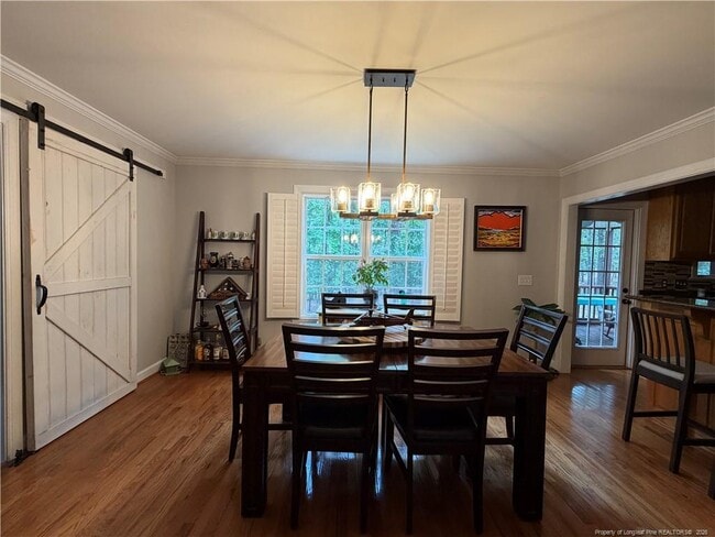 Photo - 35 Woodbury Ln