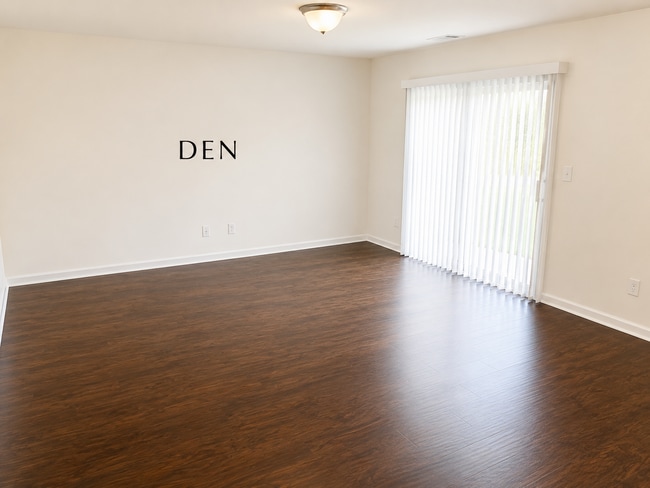 7 Miriam Jordan Rd