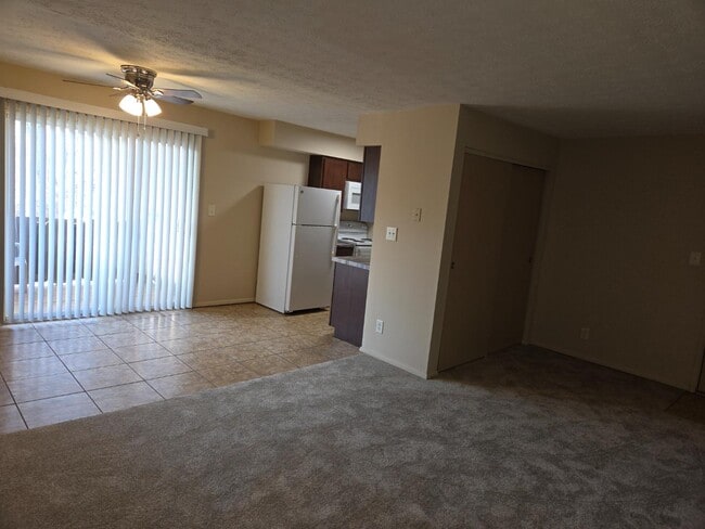 Building Photo - 20-32 Church St - 28-8