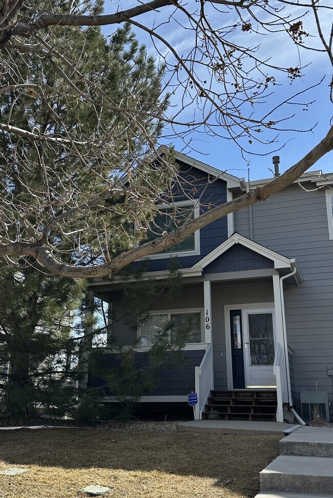 Front - 19213 E IDAHO DR Unit 106