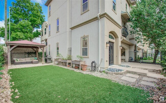Building Photo - 1432 Utah St Rental