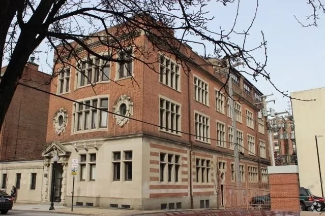 Building Photo - The Calvert School Apartments