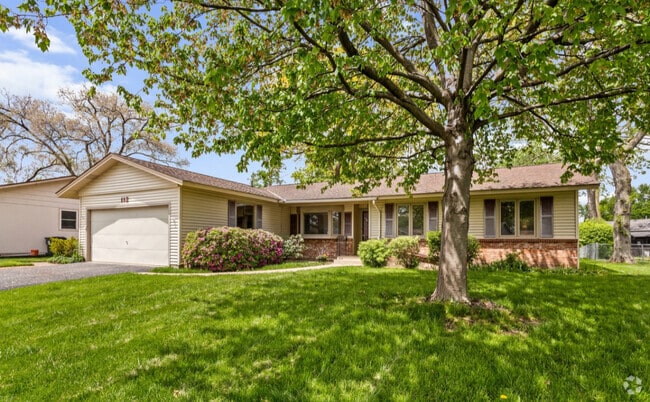 Building Photo - 112 Braemar Dr Rental