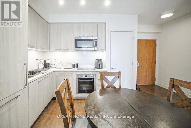 Photo - 1 Grandview Ave Unité 2302