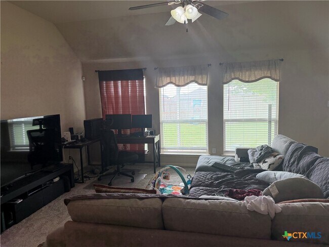 Photo - 5811 Alexandria Dr