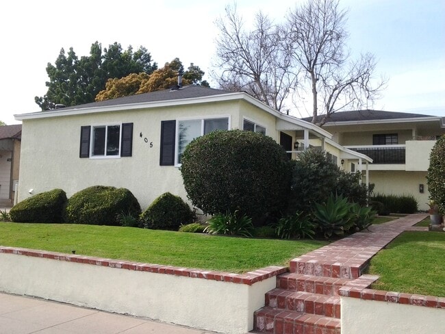 Building Photo - COMING SOON! Adorable studio in desirable Burbank area! Unit 405 #K