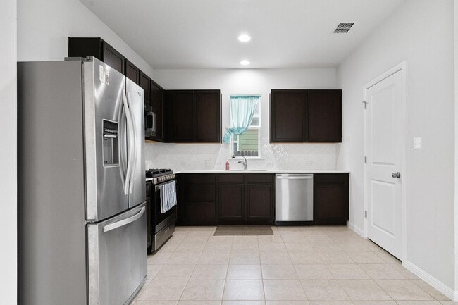 Photo - 124 Witchhazel Way