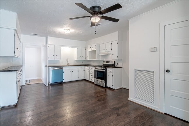 Photo - 3141 Old Houston Rd