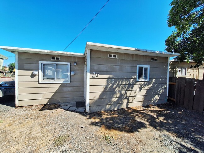 Building Photo - Cozy 1 bed 1 bath