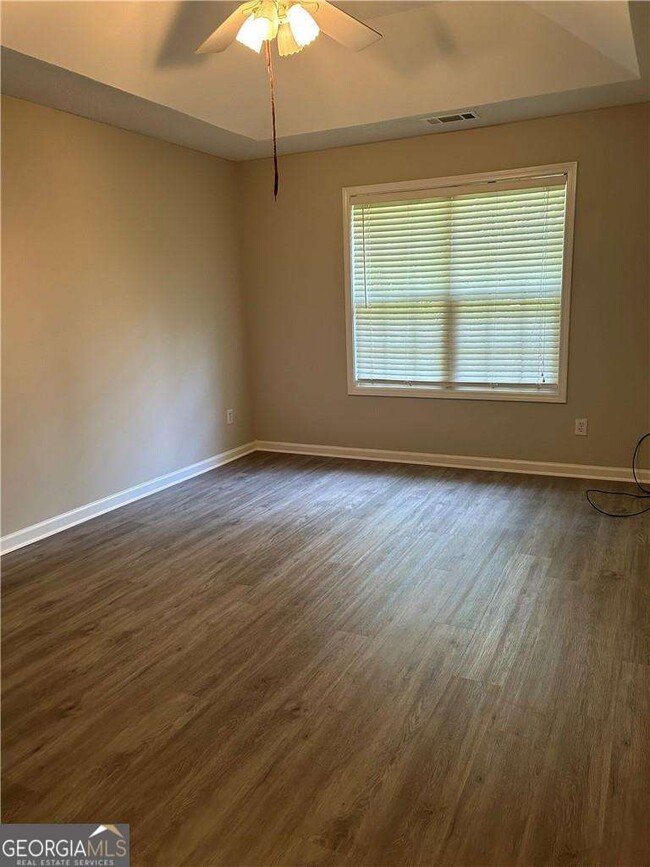 Photo - 1140 Katie Lynne Ln