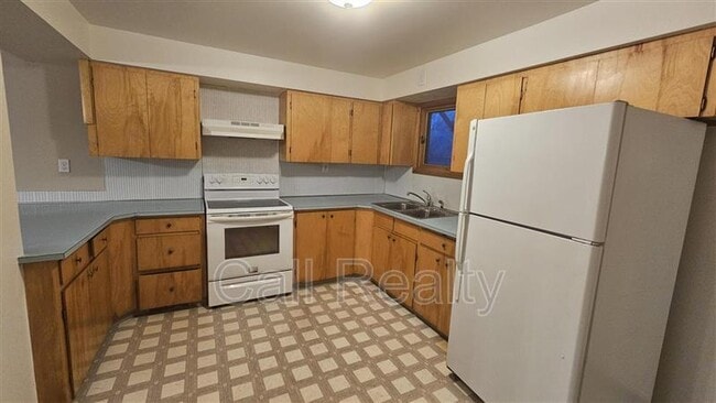 Photo - 714 W Kiernan Ave Unit A