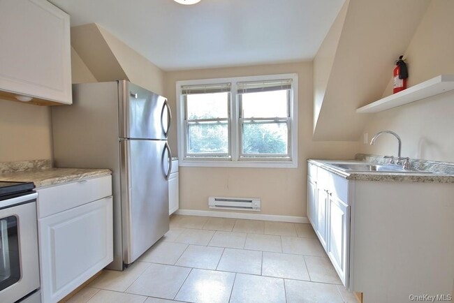 Photo - 208 Myrtle Ave Unit 3